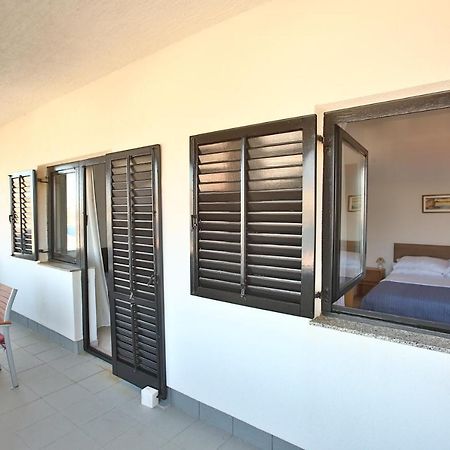 Apartman Branko Pag Town Exterior foto